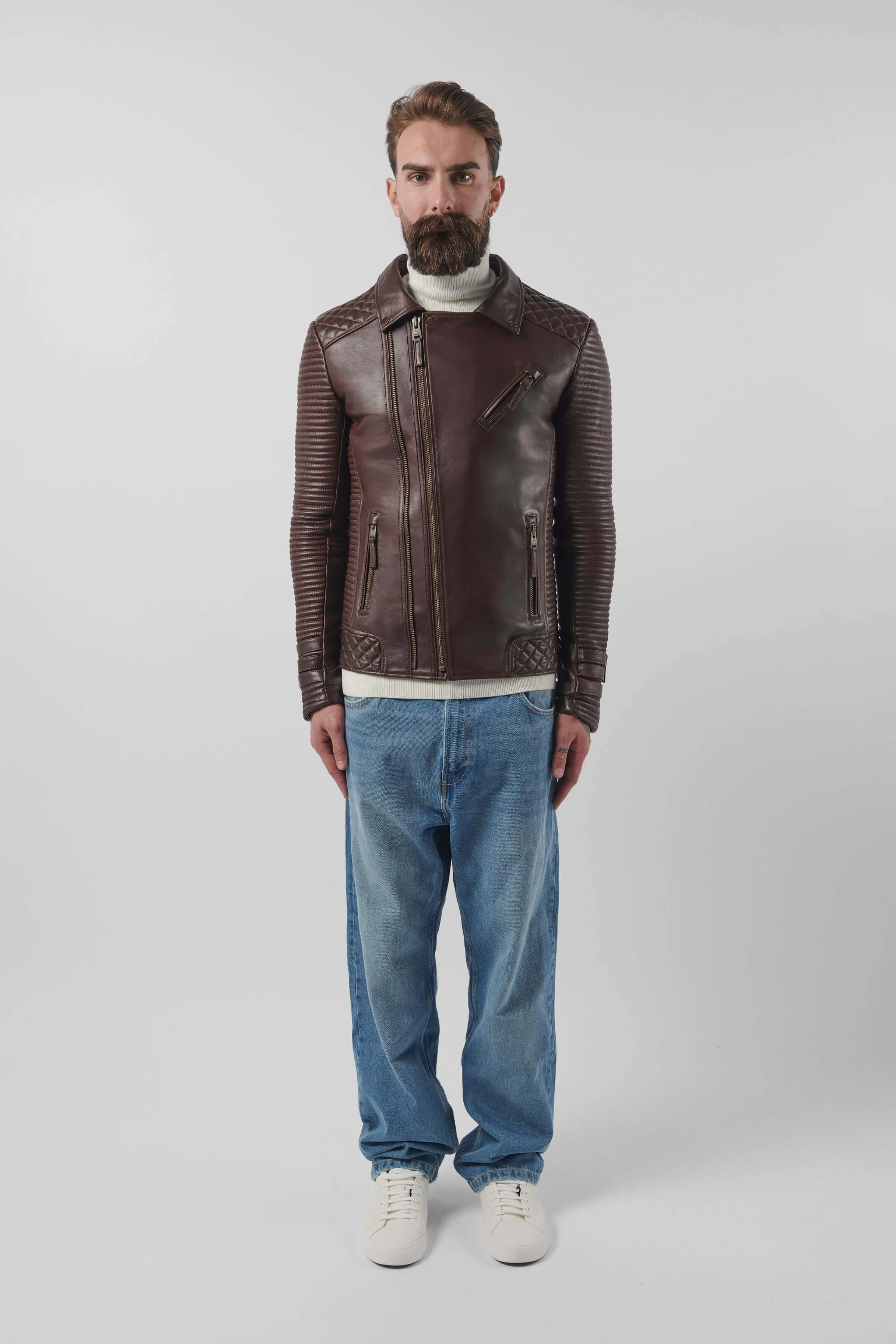 THE ALEXANDER 3.0 ANTIQUE BROWN TALL