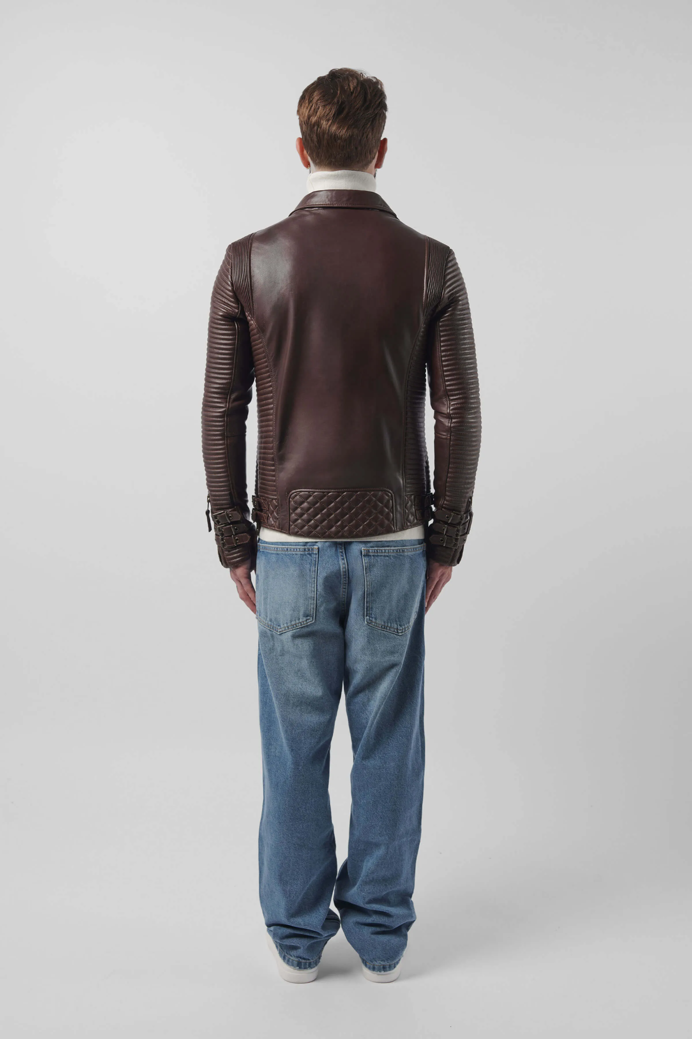 THE ALEXANDER 3.0 ANTIQUE BROWN TALL